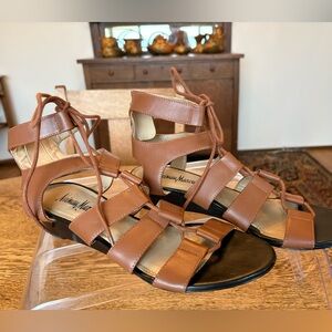 Neiman Marcus Brown Leather Gladiator Sandals Size 8.5 Women’s